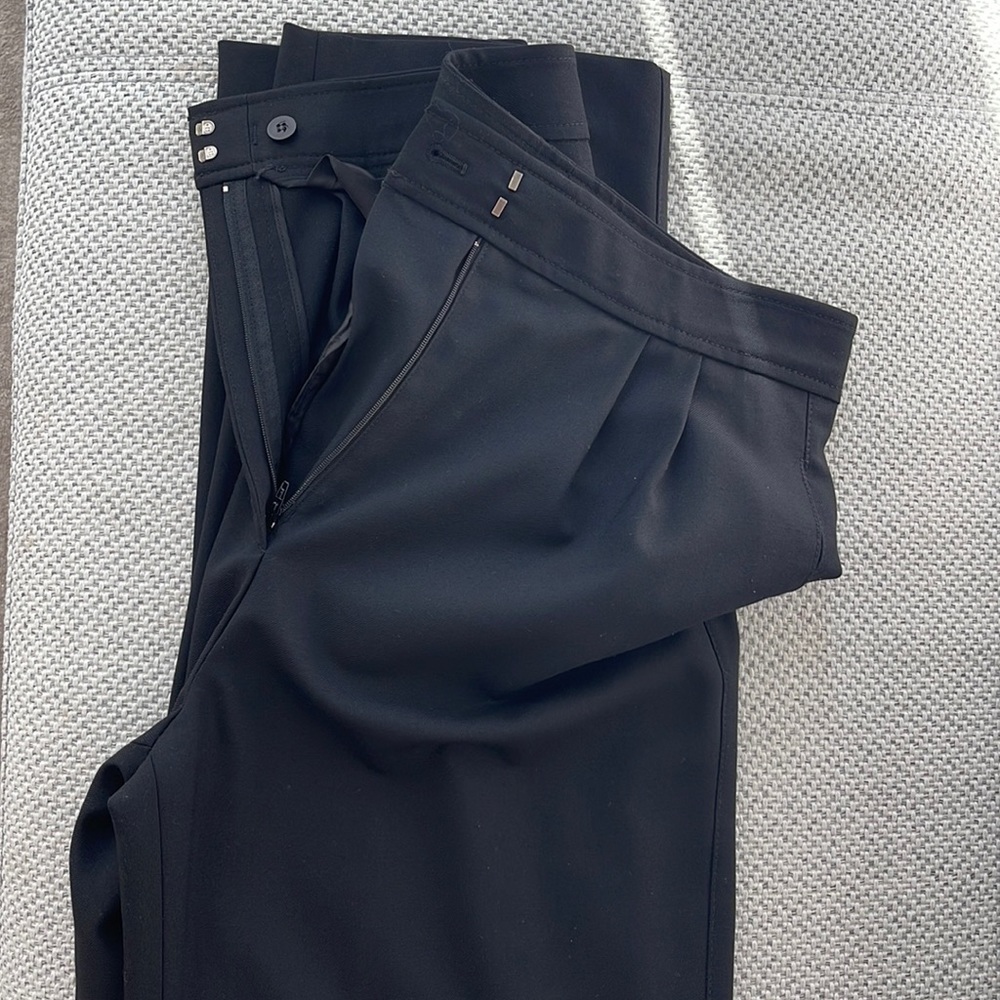 Massimo Dutti black darted trousers. Size US 6